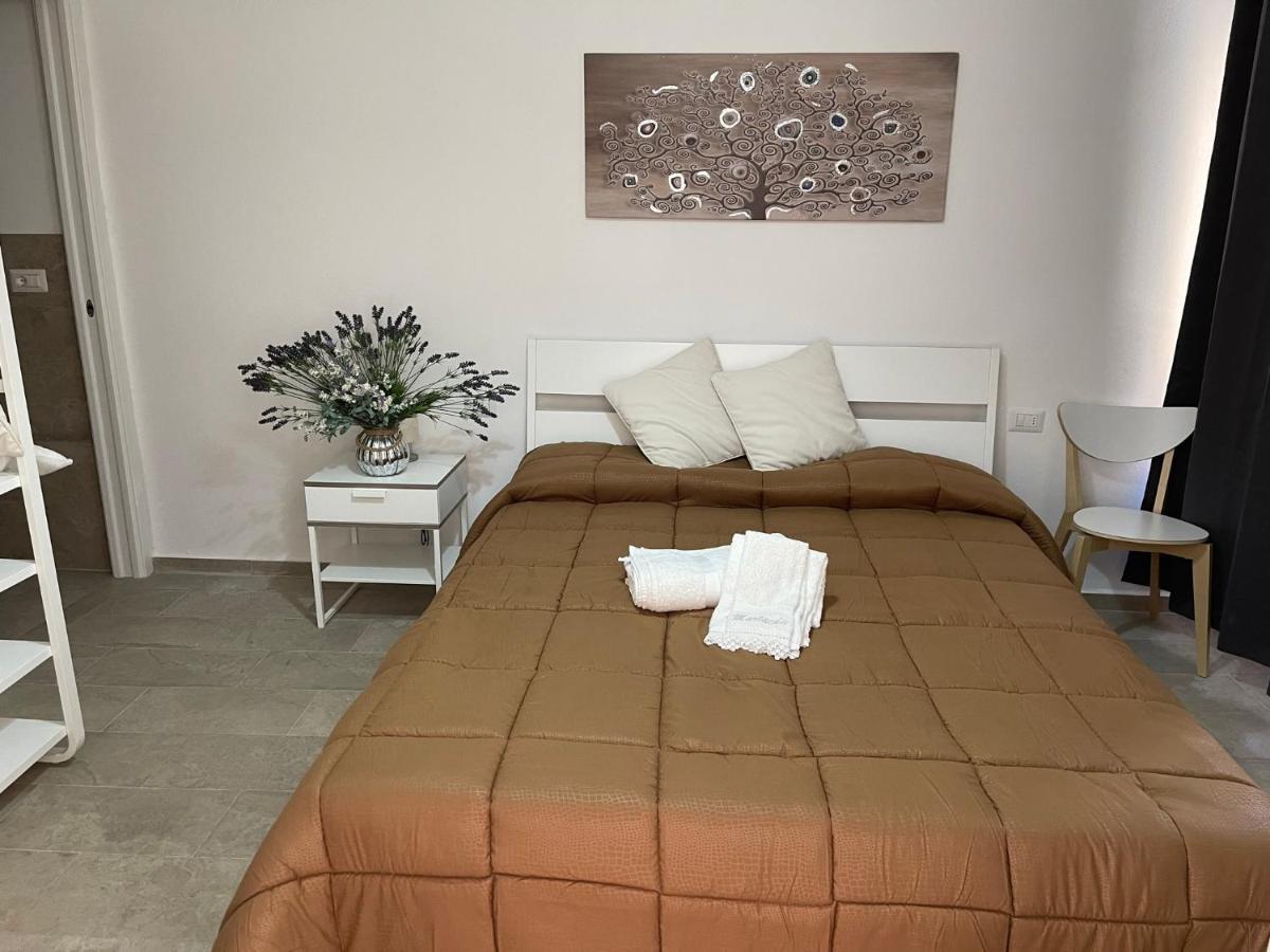 Matty'S Hotel Olbia Buitenkant foto